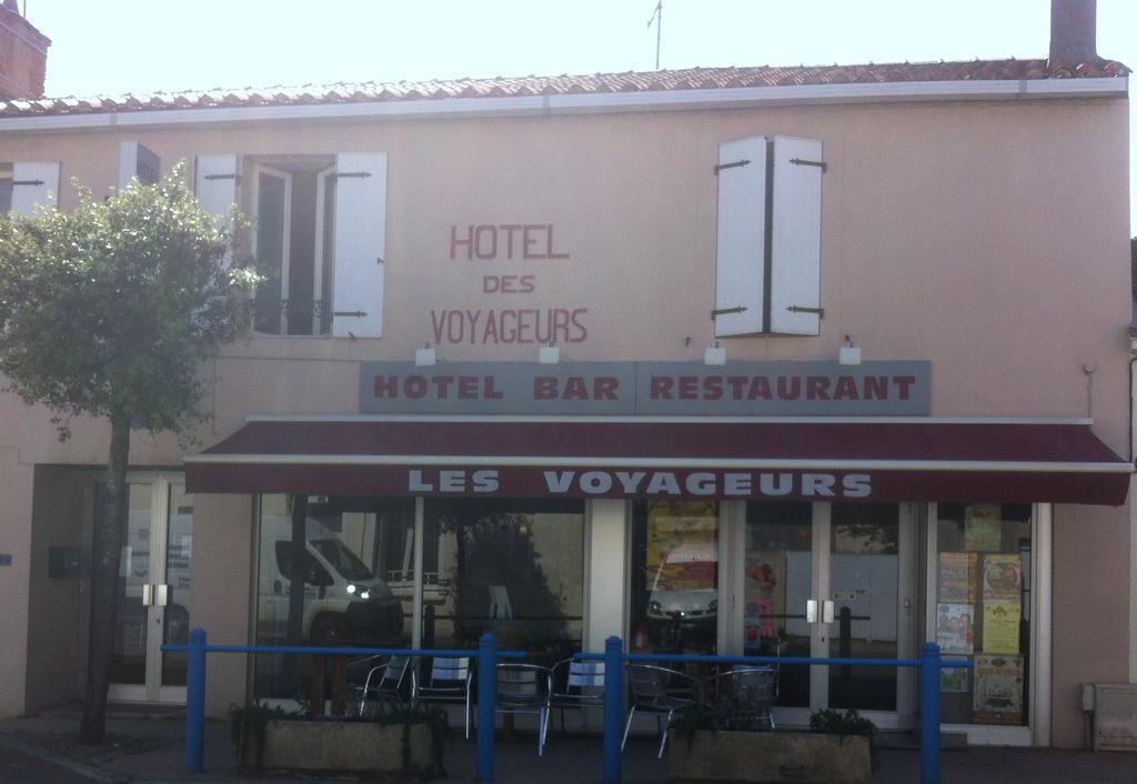 Les Voyageurs Hotel Vairé Eksteriør billede